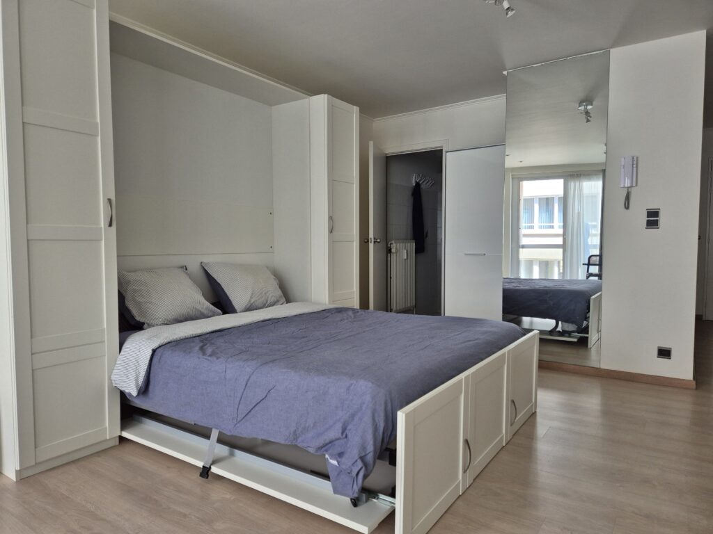 Home bedkast